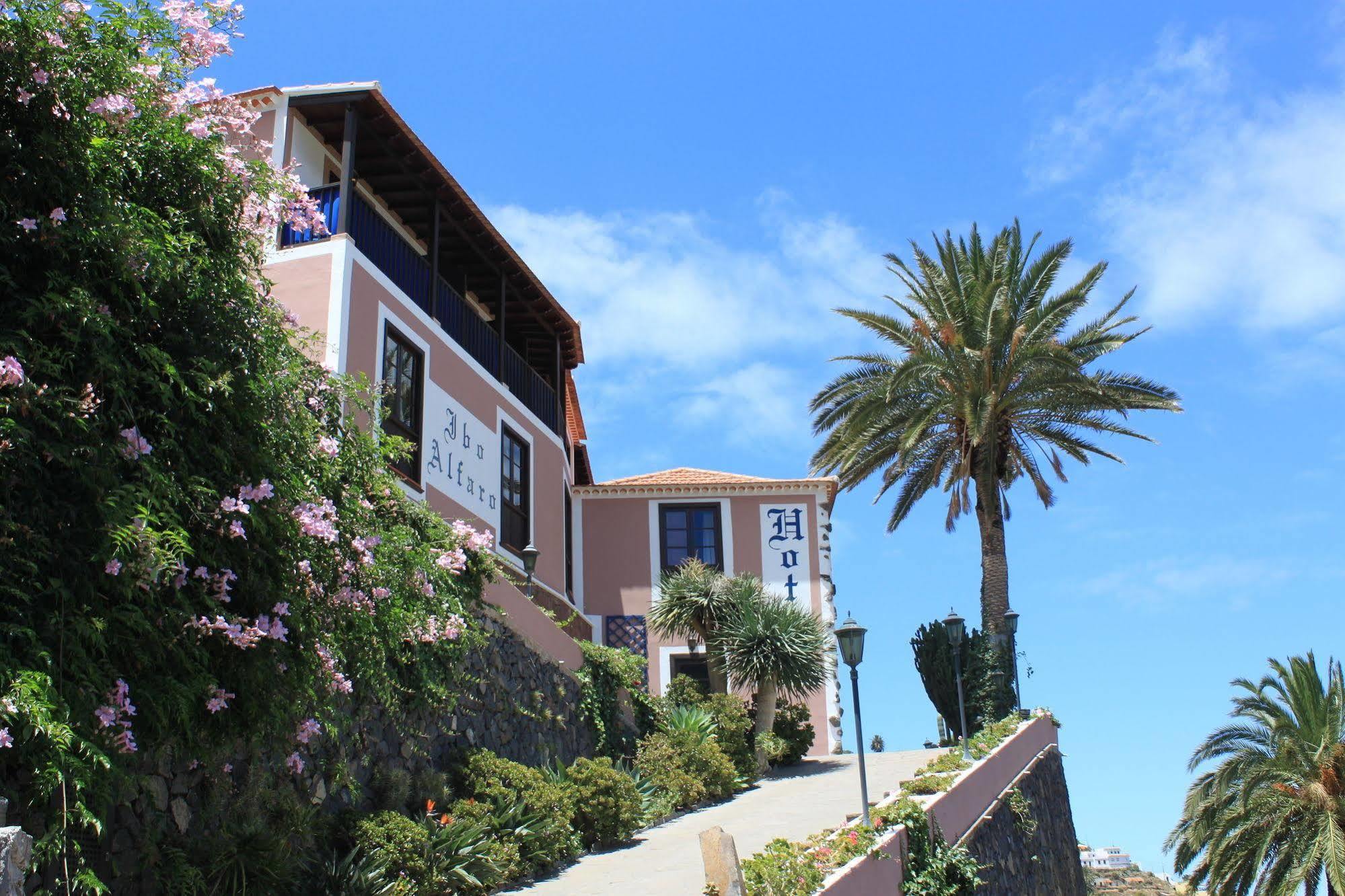 Hotel Rural Ibo Alfaro Hermigua Exterior foto